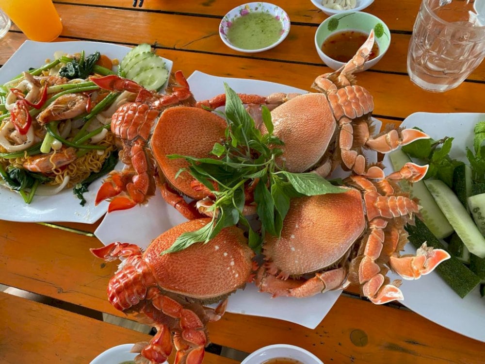 Cua huỳnh đế Tam Quan
